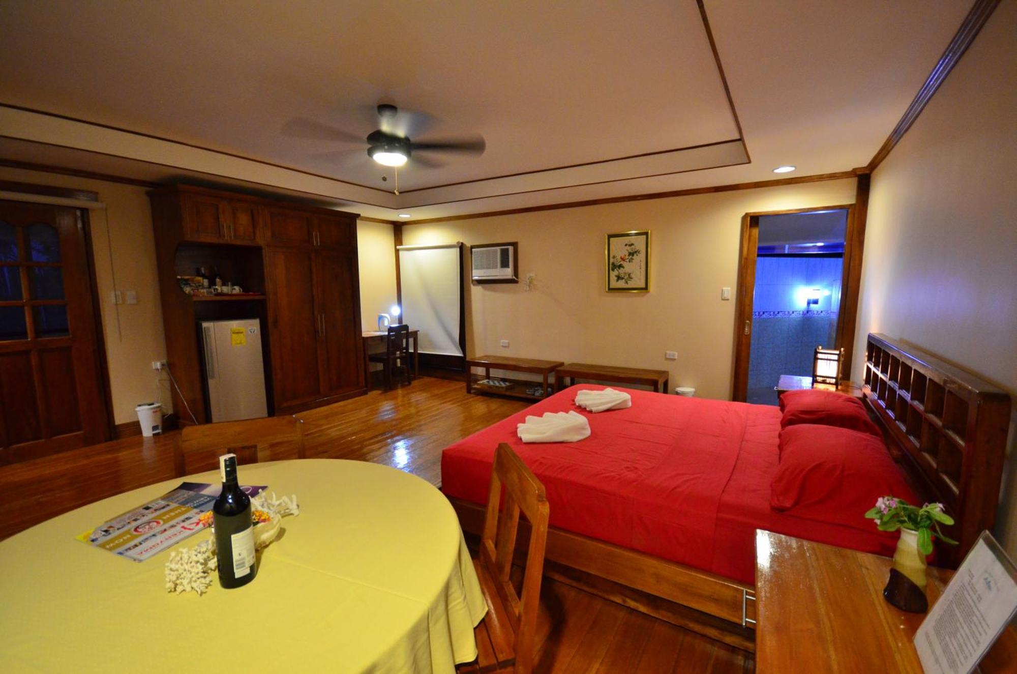 Arena Island Resort Room photo